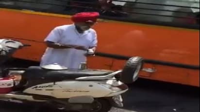 ಸುಡು ಸುಡು ದೆಹಲಿ: ನೀರುಣಿಸುವ ಸರ್ದಾರ್ ಜೀ ಅಲ್ಲ ಮಾಮೂಲಿ!