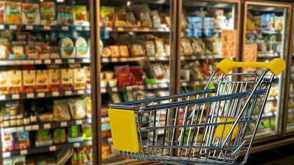 ರಾಜ್ಯದಲ್ಲಿ 24 ತಾಸು ಬಿಸಿನೆಸ್: ಅಹೋರಾತ್ರಿ ವಾಣಿಜ್ಯ ಮಳಿಗೆ ತೆರೆಯಲು ಸಮ್ಮತಿ !