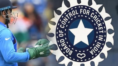 बीसीसीआई खड़ा हुआ धोनी के साथ, नहीं हटेगा 'बलिदान बैज'