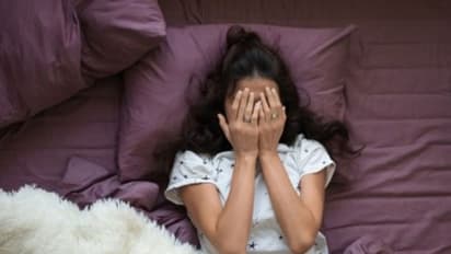 জেনে রাখুন ঘুম থেকে ওঠার পর কী কী করা উচিত নয়