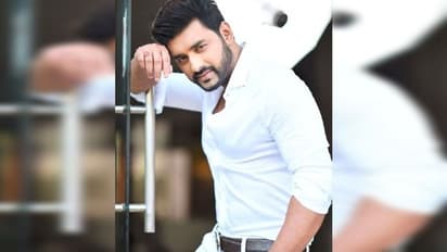 দু'ই মেয়ে একেবারে 'বিচ্ছু', অঙ্কুশকে নাকানি-চোবানি খাওয়ালো ইদা-শাহীদা