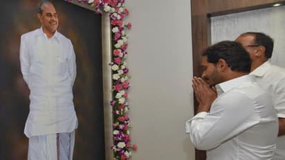 ఉద్యోగులకు వరం: చంద్రబాబుతో దగ్గరగా ఉన్న వారికి ఊరట