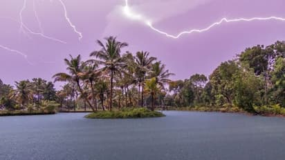 കാലവർഷം ഇന്ന് എത്തിയേക്കും, മൂന്ന് ജില്ലകളില് റെഡ് അലര്ട്ട്; ശ്രദ്ധിക്കേണ്ട കാര്യങ്ങള്