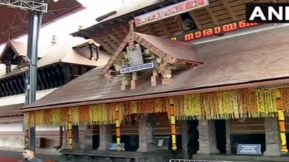 ഗുരുവായൂർ വിഷുക്കണി: ചടങ്ങ് മാത്രം പോരെന്ന് ഭരണസമിതിയിലെ ഒരു വിഭാഗം