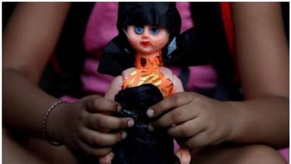 রেকর্ড হারে বাংলায় বেড়েছে অপরাধের সংখ্যা, লাফিয়ে বেড়েছে শিশুদের বিরুদ্ধে অপরাধ