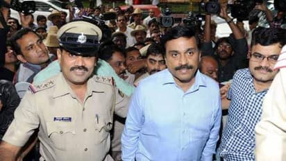 सुप्रीम कोर्ट से जनार्दन रेड्डी को राहत, सीबीआई को फटकार