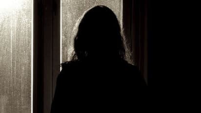 തന്നെ വീട്ടുകാര്‍ അവഗണിക്കുന്നുവോ എന്ന ഭയം, ദന്ത ഡോക്ടര്‍ സഹോദരനും മകള്‍ക്കും വിഷം നല്‍കി