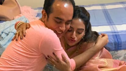 বিয়ের আগে সেরা বন্ধুকে প্রকাশ্যে আনলেন নুসরত, কে তিনি