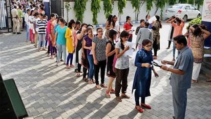 நீட் தேர்வர்கள் கவனிக்க வேண்டிய வழிமுறைகள் ; இவற்றுக்கெல்லாம் அனுமதி கிடையாது ?