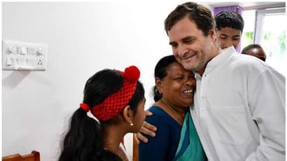 അന്ന് മുറുകെപ്പിടിച്ച വിരലുകള് നെഞ്ചോട് ചേര്ത്ത് രാഹുല്; രാജമ്മയ്ക്ക് ഇത് സ്വപ്നസാഫല്യം