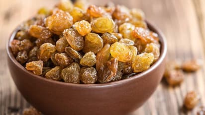 ദിവസവും അൽപം ഉണക്ക മുന്തിരി കഴിച്ചാലുള്ള ഗുണങ്ങൾ