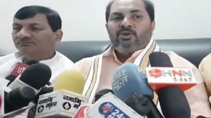 95 ശതമാനം ഇന്ത്യക്കാര്‍ക്കും പെട്രോള്‍ ആവശ്യമില്ല; വിവാദ പ്രസ്താവനയുമായി യുപി മന്ത്രി