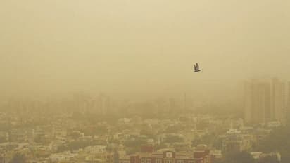 आज दिल्ली में है ऑरेंज अलर्ट, मंडरा रहा है खतरा