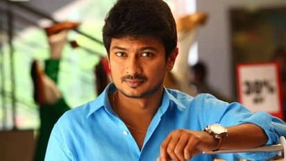 உன் மகனுக்கு நீ கிழவன் தான்: உதயநிதி ஸ்டாலினை உரித்தெடுக்கும் எஸ்.வி.சேகர்