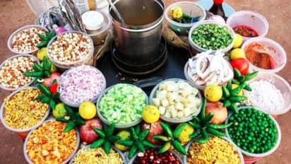 বিশ্বকাপের মরশুমে ঝালমুড়ির বিশ্বায়ন, দেখুন ভাইরাল ভিডিও