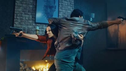 মুক্তি পেল সাহো-র গান, বাহুবলীর সঙ্গে ফ্লোর কাঁপালেন শ্রদ্ধা কাপুর