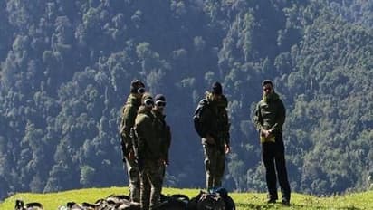 एएन-32 विमान की क्रैश साइट पर पहुंचा बचाव दल, कोई जीवित नहीं मिला