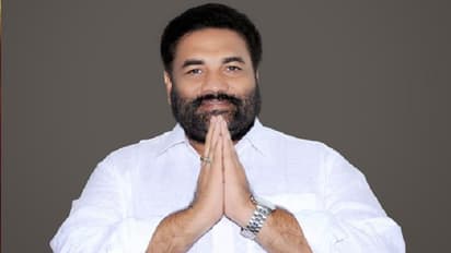 विधायक ने बनाया मुख्यमंत्री को भगवान