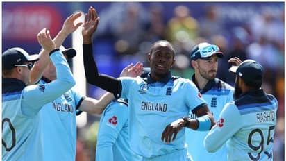 ఐసిసి ప్రపంచ కప్: మోర్గాన్ వీరవిహారినికి అప్ఘాన్ చిత్తు... ఇంగ్లాండ్ భారీ విజయం
