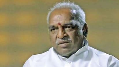 பொன்னாரை ‘காலி பண்ண’ வைத்த இ.பி.எஸ்!: தமிழக பா.ஜ.க.வை பிளக்கிறதா அ.தி.மு.க?