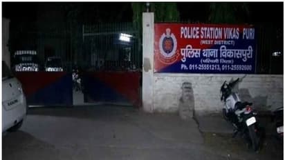 കോളിംഗ് ബെല്ല് കേട്ട് വാതില് തുറന്നത് ഓര്ഡര് ചെയ്ത ഭക്ഷണത്തിന്; പക്ഷേ യുവാവിനെ തേടിയെത്തിയത് മരണം