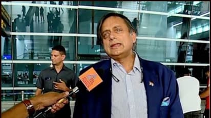 അഭിനന്ദൻ വർധമാനെ പരിഹസിച്ച പാക് ചാനലിലെ പരസ്യം; തെറ്റ് പറയാനാകില്ലെന്ന് തരൂര്