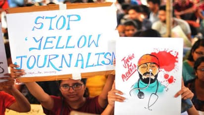 আজ নবান্নে মমতার বৈঠক, বিশ বাঁও জলে আন্দোলনের মীমাংসা