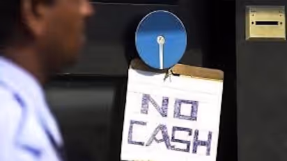 ಗ್ರಾಹಕರಿಗೆ ಗುಡ್‌ ನ್ಯೂಸ್: ATMನಲ್ಲಿ ಹಣ ಇಲ್ಲದಿದ್ರೆ ಬ್ಯಾಂಕ್‌ಗಳಿಗೆ ದಂಡ!