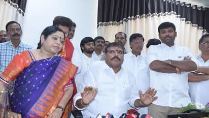 నీ సలహాలు మాకు అవసరం లేదు: చంద్రబాబుపై మంత్రి బొత్స ఫైర్