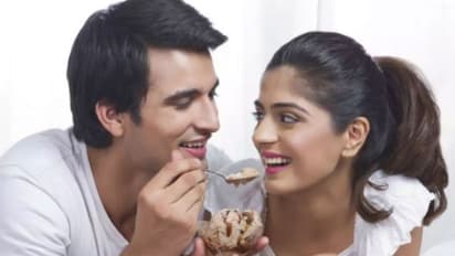 പ്രണയവും ഭക്ഷണവും തമ്മിലൊരു ബന്ധമുണ്ട്! അതെന്താണെന്നറിയാമോ?