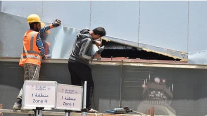 തൊഴിലാളികളെ വെയിലത്ത് പണിയെടുപ്പിക്കരുത്; സൗദിയില് ഉച്ചവിശ്രമ നിയമം ലംഘിച്ചാല് പിഴ