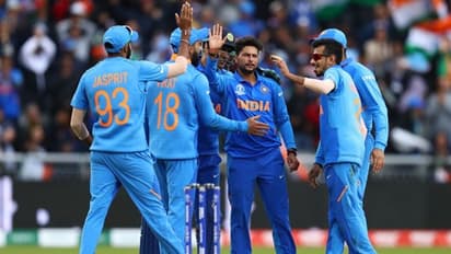 அஷ்வின்லாம் தேறமாட்டார்.. அந்த பையனை மீண்டும் ODI அணியில் சேர்க்கணும்..! சஞ்சய் மஞ்சரேக்கர் கருத்து