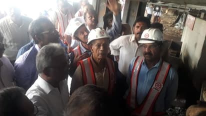 പൊളിച്ചു കളയുമോ പാലാരിവട്ടം പാലം? ഇ. ശ്രീധരനും സംഘവും പാലത്തില് പരിശോധന തുടങ്ങി