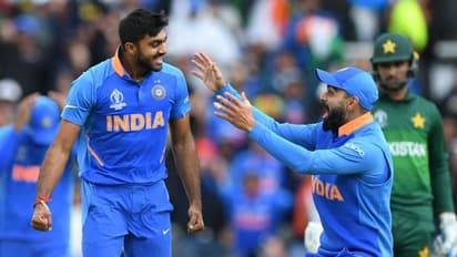 பாகிஸ்தானுக்கு எதிரா விஜய் சங்கர் செய்த தரமான சம்பவம்!! உலக கோப்பை வரலாற்றில் 4வது வீரர்.. முதல் இந்தியர்