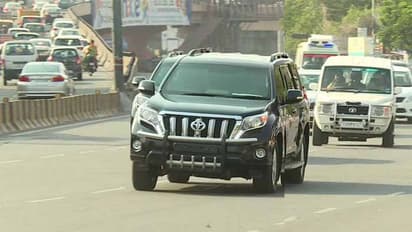 అప్పుడే కాన్వాయ్ మార్చిన జగన్.. నెలకే కొత్త కాన్వాయ్