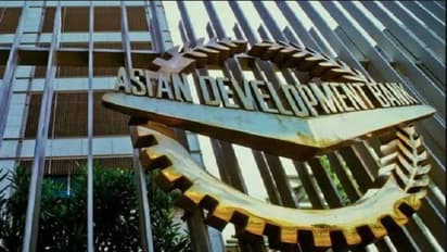 ರೊಕ್ಕಾ ಬರತ್ತೆ ಅಂತಾ ಕಾದಿದ್ದ ಪಾಕ್ ಸಚಿವರಿಗೆ ಬ್ಯಾಂಕ್ ಕೊಡ್ತು ಮುಕ್ಕಾ!