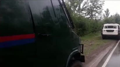 ಪುಲ್ವಾಮಾದಲ್ಲಿ ಮತ್ತೆ ಉಗ್ರ ದಾಳಿ: ಸೇನಾ ವಾಹನ ಸ್ಫೋಟಕ್ಕೆ ಯತ್ನ!