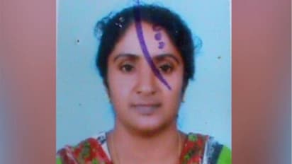 വയനാട്ടില് സ്ത്രീയെ വീട്ടില് കയറി വെട്ടിക്കൊന്നു