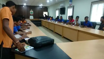 Chhattisgarh police to use new weapon 'Gondi' in naxal hit regions