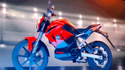 ఒక్కసారి చార్జింగ్ చేస్తే 156 కి.మీ. మైలేజీ.. రివోల్ట్ ఆర్వీ 400 బెస్ట్