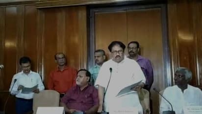 বিধানসভাতেও জয় শ্রীরাম, জয় হিন্দ, বিধায়কদের ধমক অধ্যক্ষের