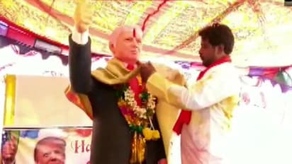 ತೆಲಂಗಾಣದಲ್ಲೂ ಅಮೆರಿಕ ಅಧ್ಯಕ್ಷ ಟ್ರಂಪ್ ಬರ್ತ್ಡೇ!