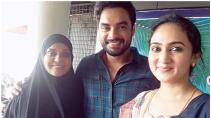 നല്ല പടമാണ്; സിനിമ തലയ്ക്ക് പിടിച്ചവർക്ക് ഒരു അനുഭവമായിരിക്കും: മാല പാര്വതി