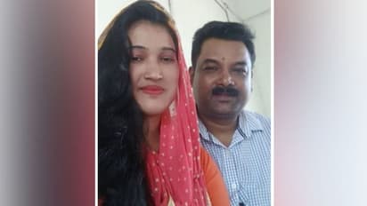 মাথায় বন্দুক ঠেকিয়ে স্ত্রীকে 'অপহরণ' শ্বশুরবাড়ির, আত্মহত্যার হুমকি দিচ্ছেন জামাই