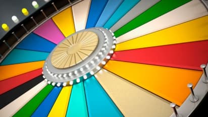 রাশি অনুযারী বিশেষ কোনও দিনে এই রঙের পোশাক পরলেই সঙ্গী হবে সৌভাগ্য