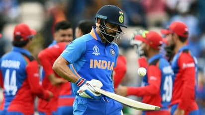 అఫ్గాన్ బౌలర్లపై కోహ్లీ ప్రశంసలు: షమీ అమోఘమని కితాబు