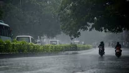 ಮಳೆ ತಗ್ಗಿದರೂ ಸಹಜ ಸ್ಥಿತಿಗೆ ಮರಳದ ಜನಜೀವನ