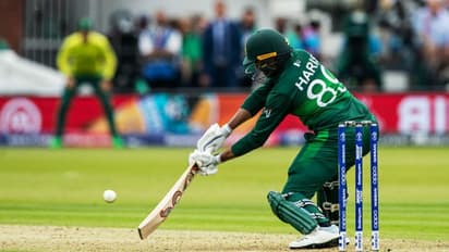 লর্ডসে সোহেল-বাবরের রাজকীয় ব্যাটিং! প্রোটিয়াদের বড় লক্ষ্য দিল পাকিস্তান