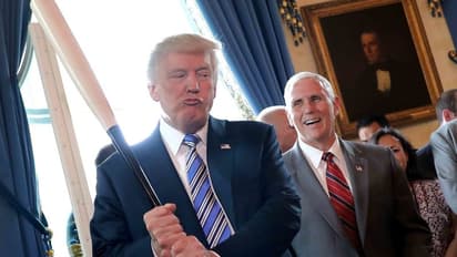 விரட்டி விரட்டி வேட்டையாடும் டிரம்ப்... டொனால்ட் டிரம்ப்...!! அபாய கட்டத்தை நெருங்கும் சர்வதேச நாடுகள்...