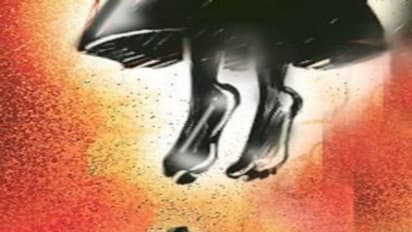 சீரியல் நடிகை தூக்கிட்டு தற்கொலை! கதறி அழும் பெற்றோர்!